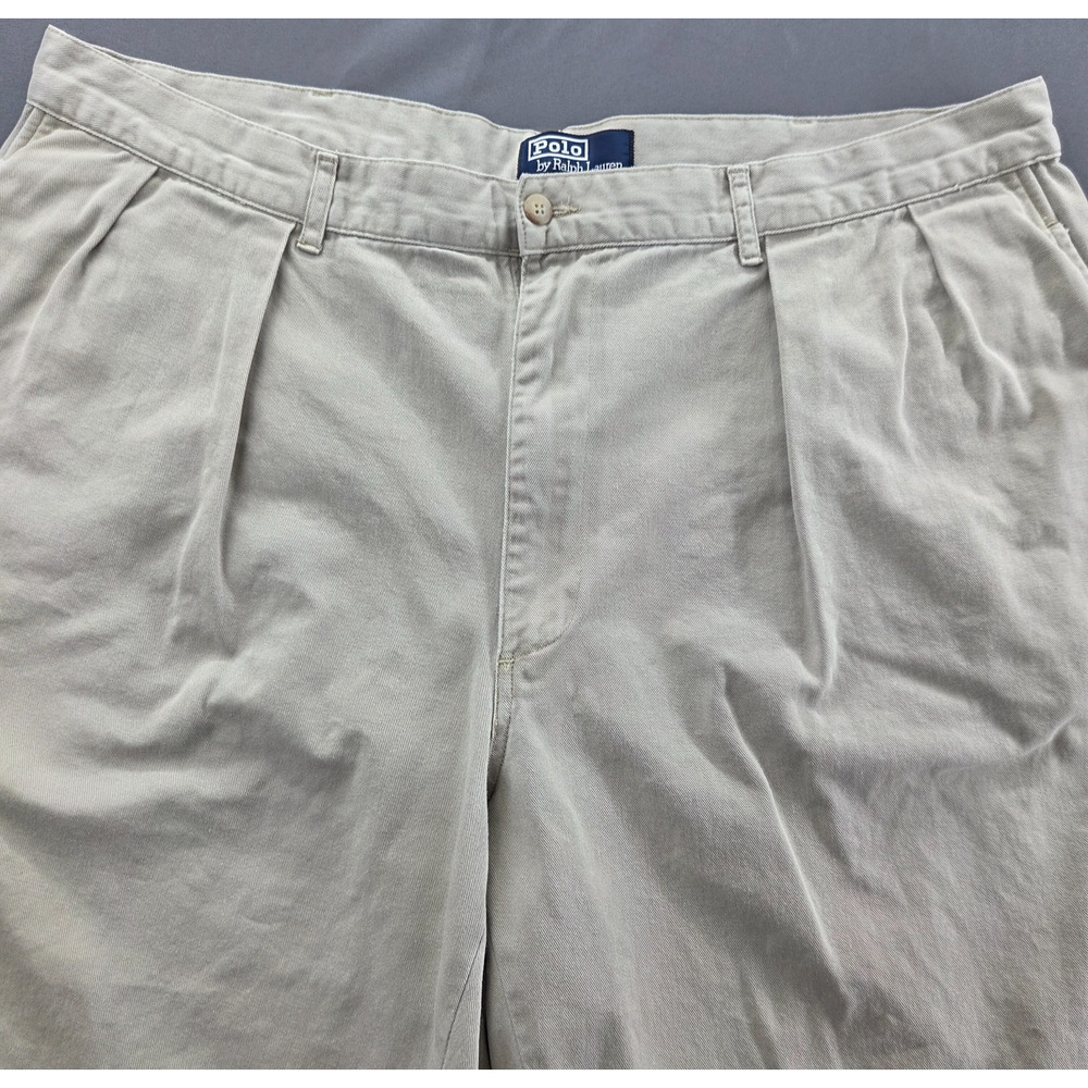 POLO RALPH LAUREN SHORTS MENS 40 x 9 Inseam BEIGE CHINO #41381 PLEATED